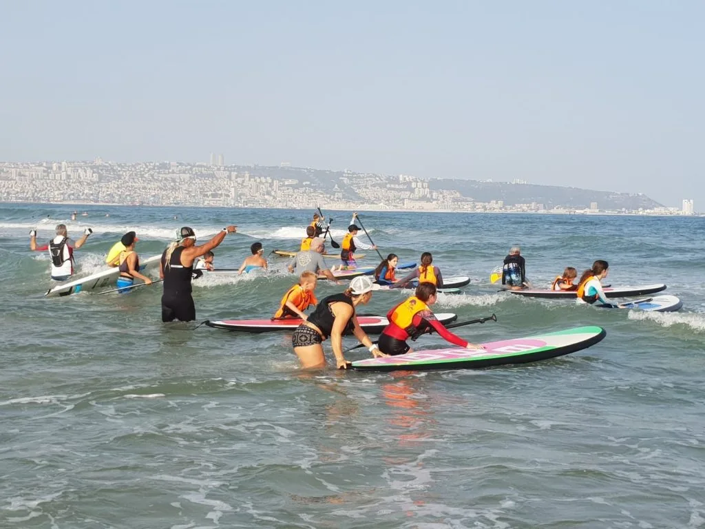 קייטנת גלישה לנוער