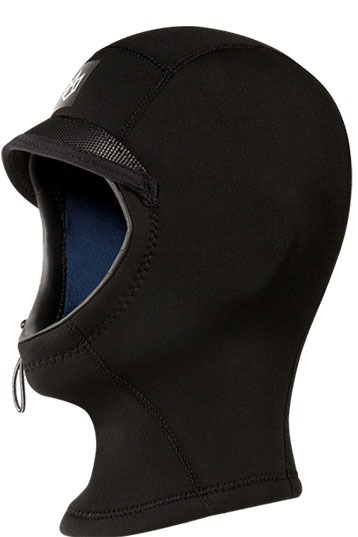 כובע גלישה טרמי Manera X10D Hood בעובי 2 מ"מ, צבע שחור, מבט צד.