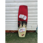 גלשן קייט משומש Reedin Super E במידה 143x43 סנטימטר